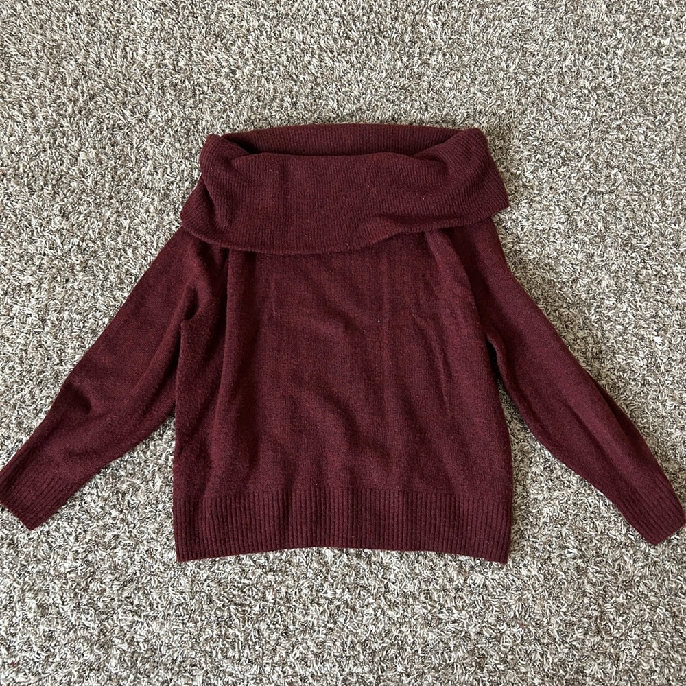 Off the shoulder sweater from H&M